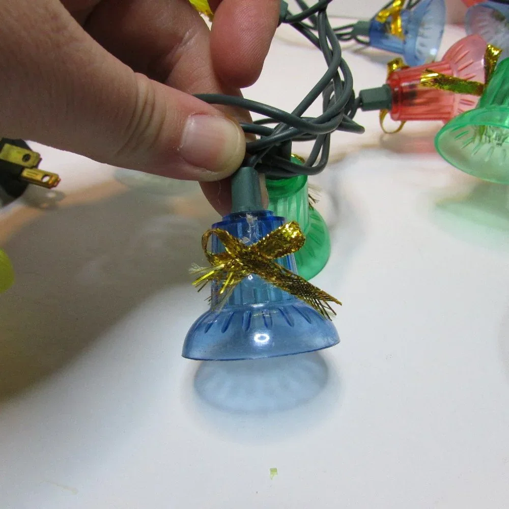vintage string lights plastic colorful blinking bells play Christmas songs - Picture 11 of 14